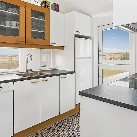 Three-bedroom Holiday In 7 Nordenbro Vesteregn